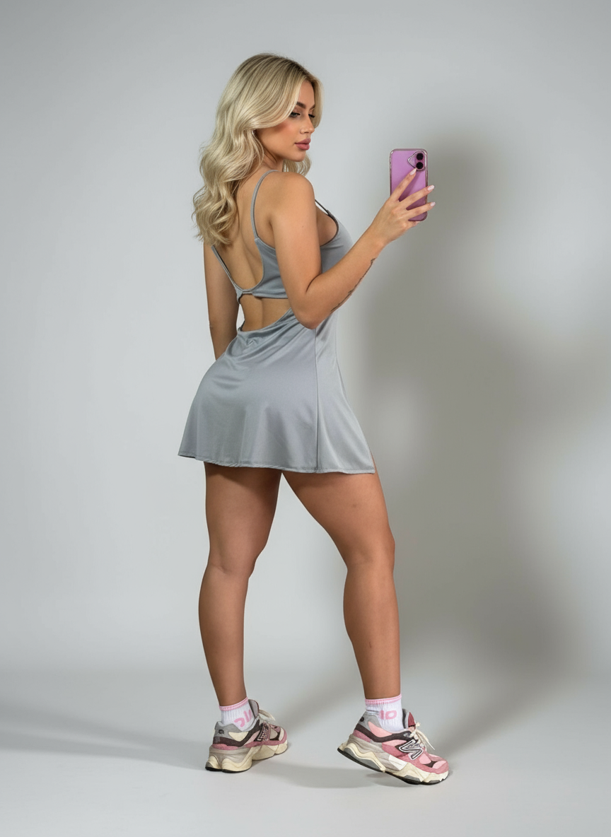 Vestido deportivo con short