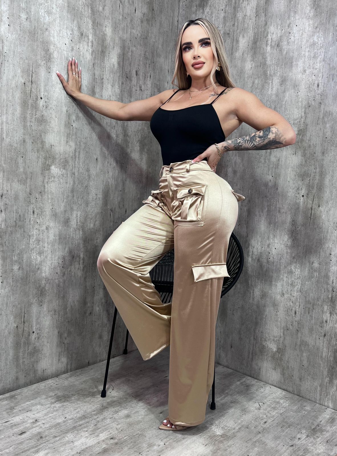 Pantalón Cargo Satin