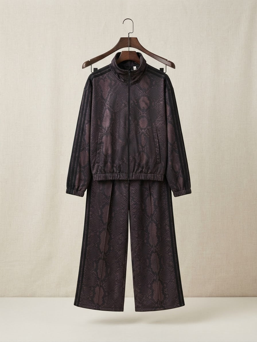 Conjunto tendencia animal print serpiente/snake | Dos piezas de pants corte recto y chamarra