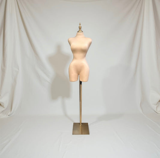 Z Maniquie de tela
