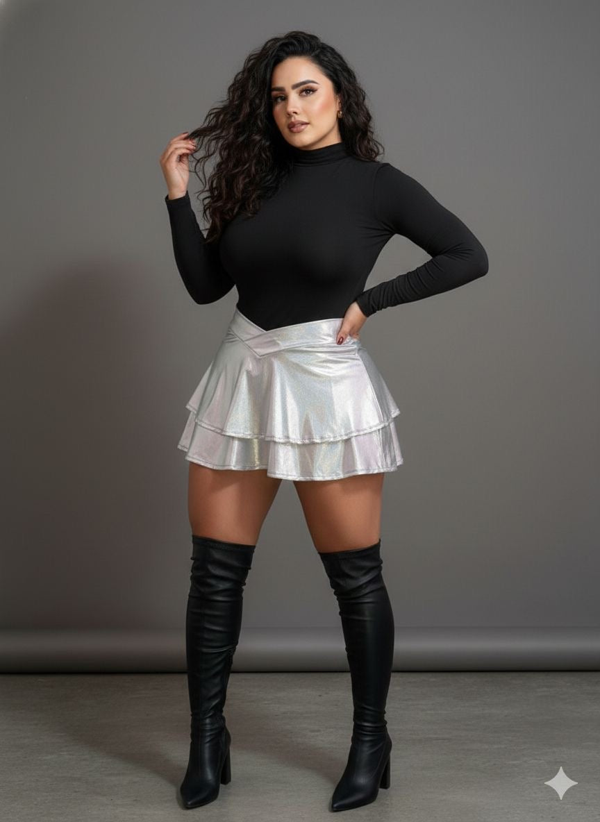 Short falda brillosa satinada