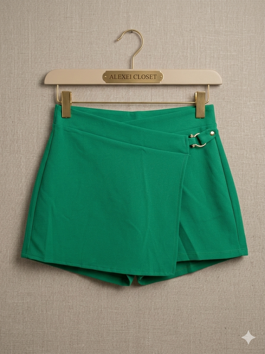 Short falda de temporada con broche