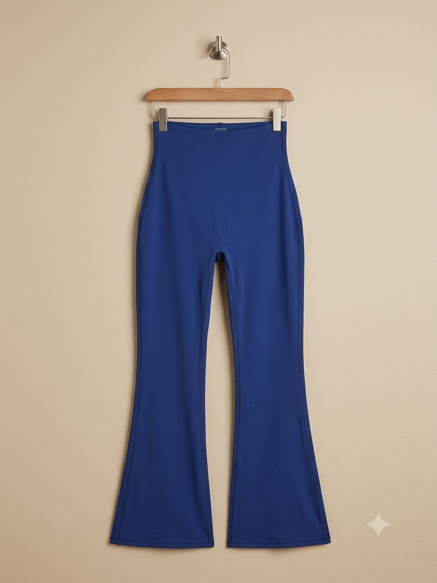 Leggins inspo SOL acampanada  mejorada con costura a los costados | LEVANTA NALGA