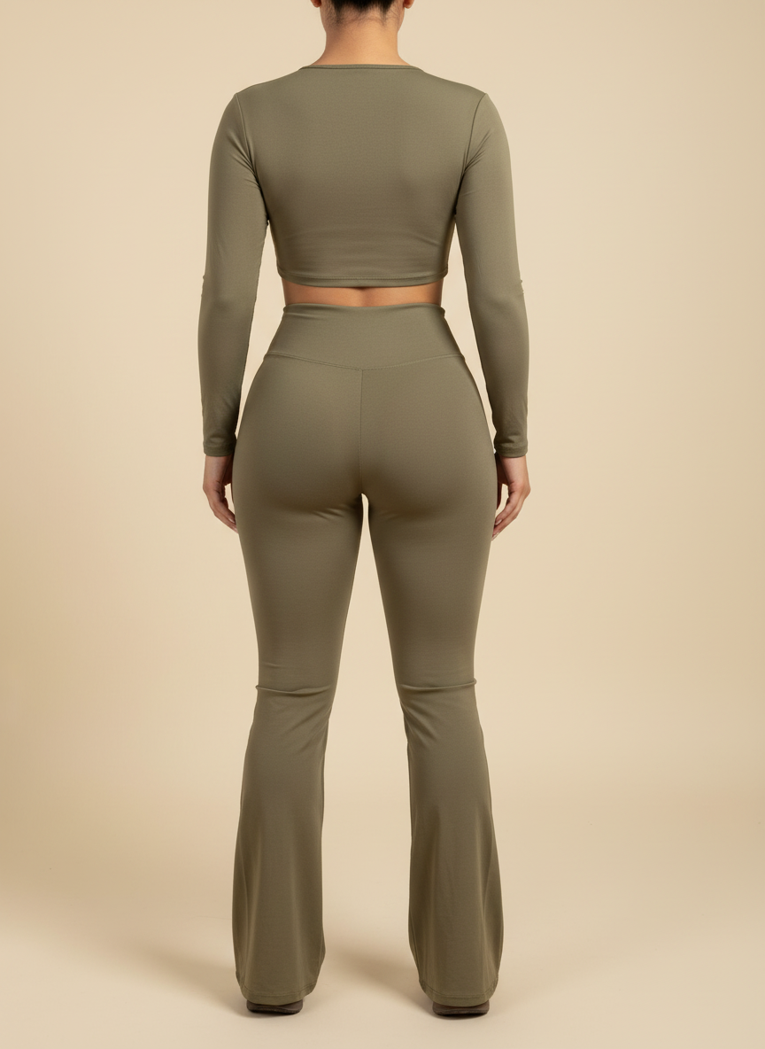 Set de blusa y leggins acampanado