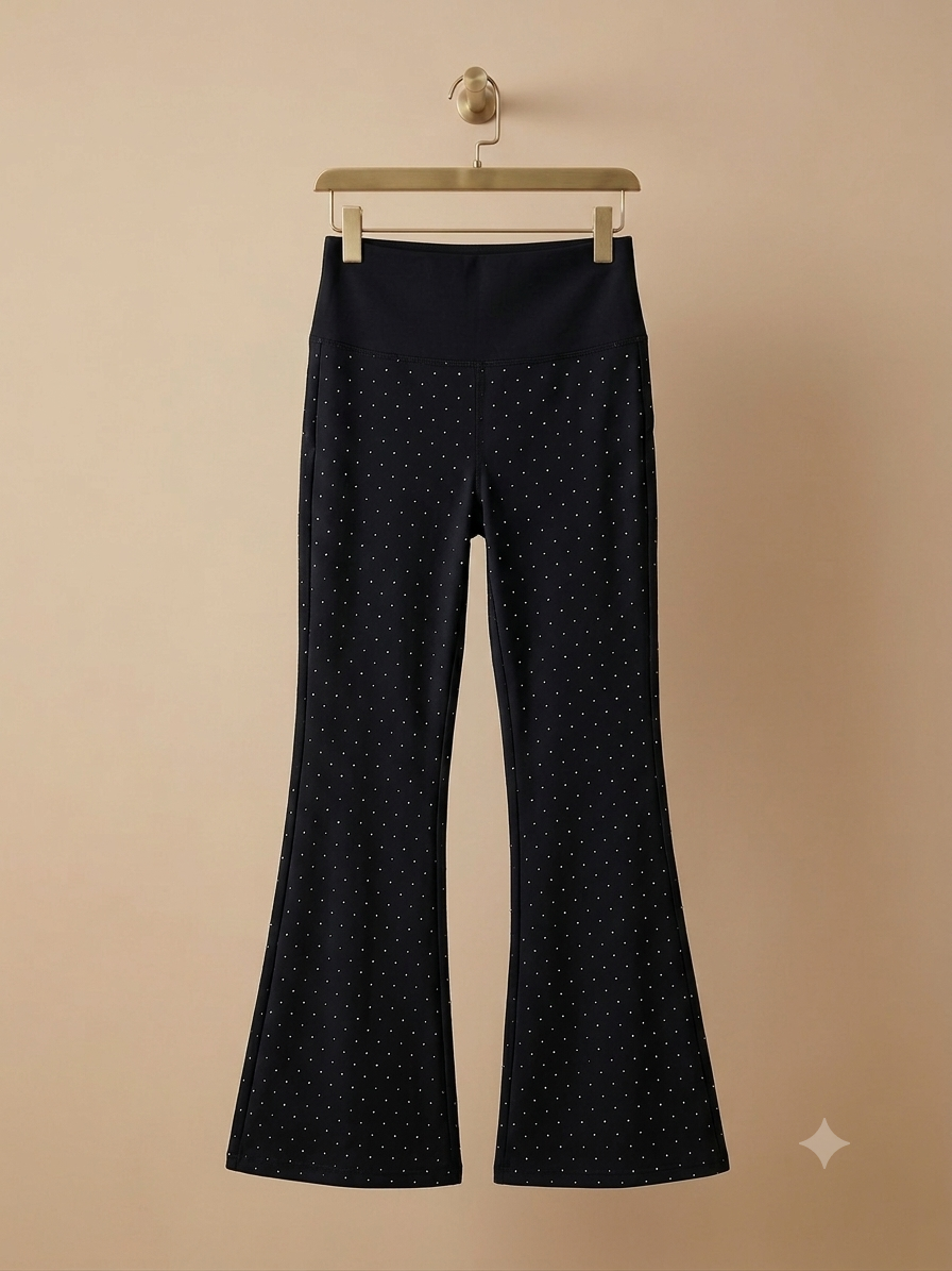 Leggins inspo sol PEDRERÍA corte campana de lycra.