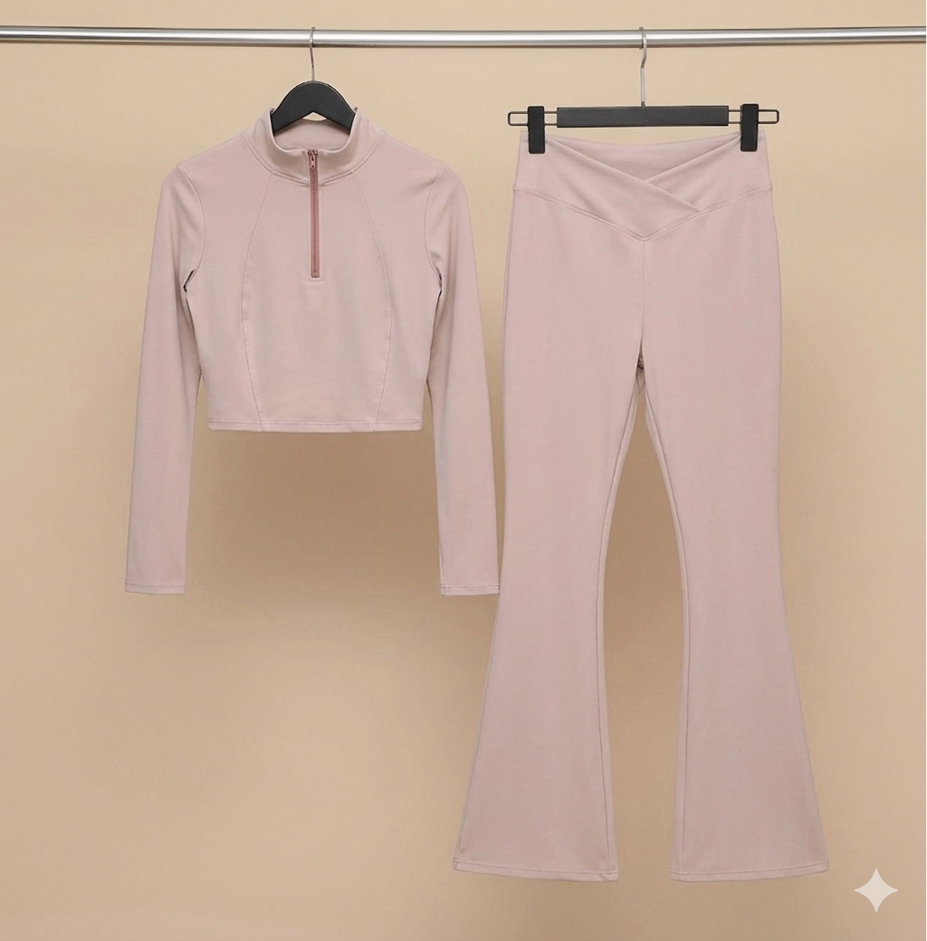 Set deportivo de top deportivo y malla cruzada | Blusa corta con cierre y leggins para altas