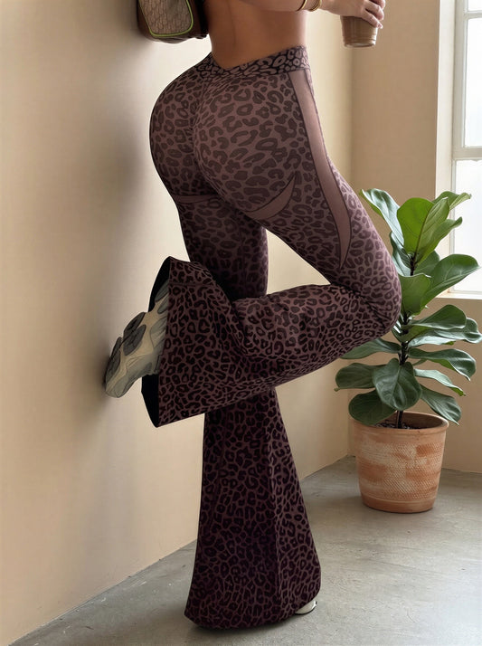 Leggins de lycra santoni tipo tejida corte acampanado animal print TENDENCIA