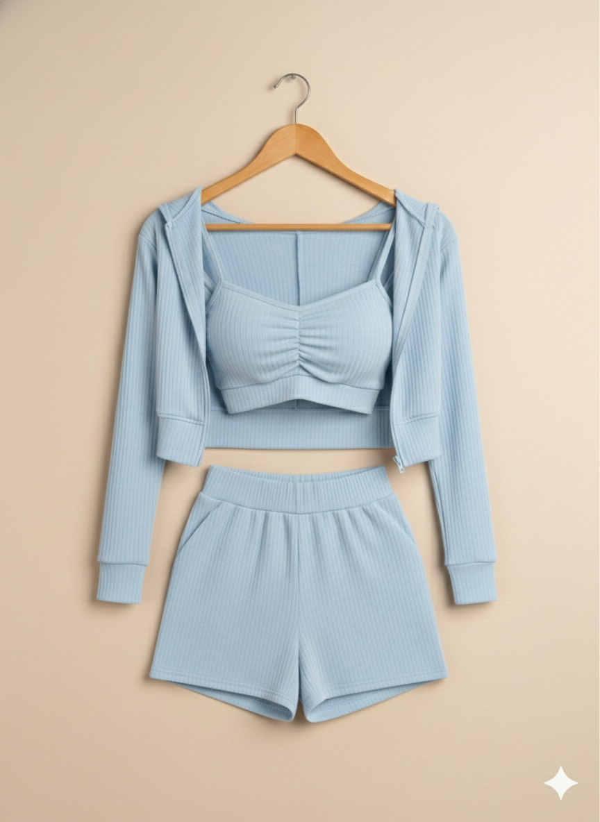Set de 3 prendas deportivo con top, sudadera y short